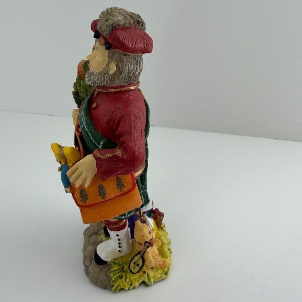 Vintage International Santa Claus Collection First Footer Scotland SC27 w Box - Picture 2 of 14